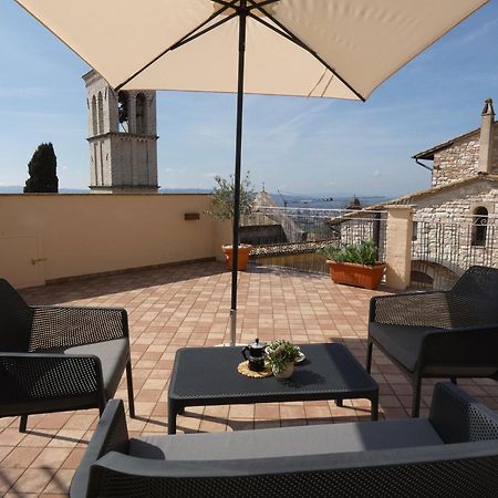 Apartamento Scappo In Umbria, La Casa Di Eude Asís Exterior foto