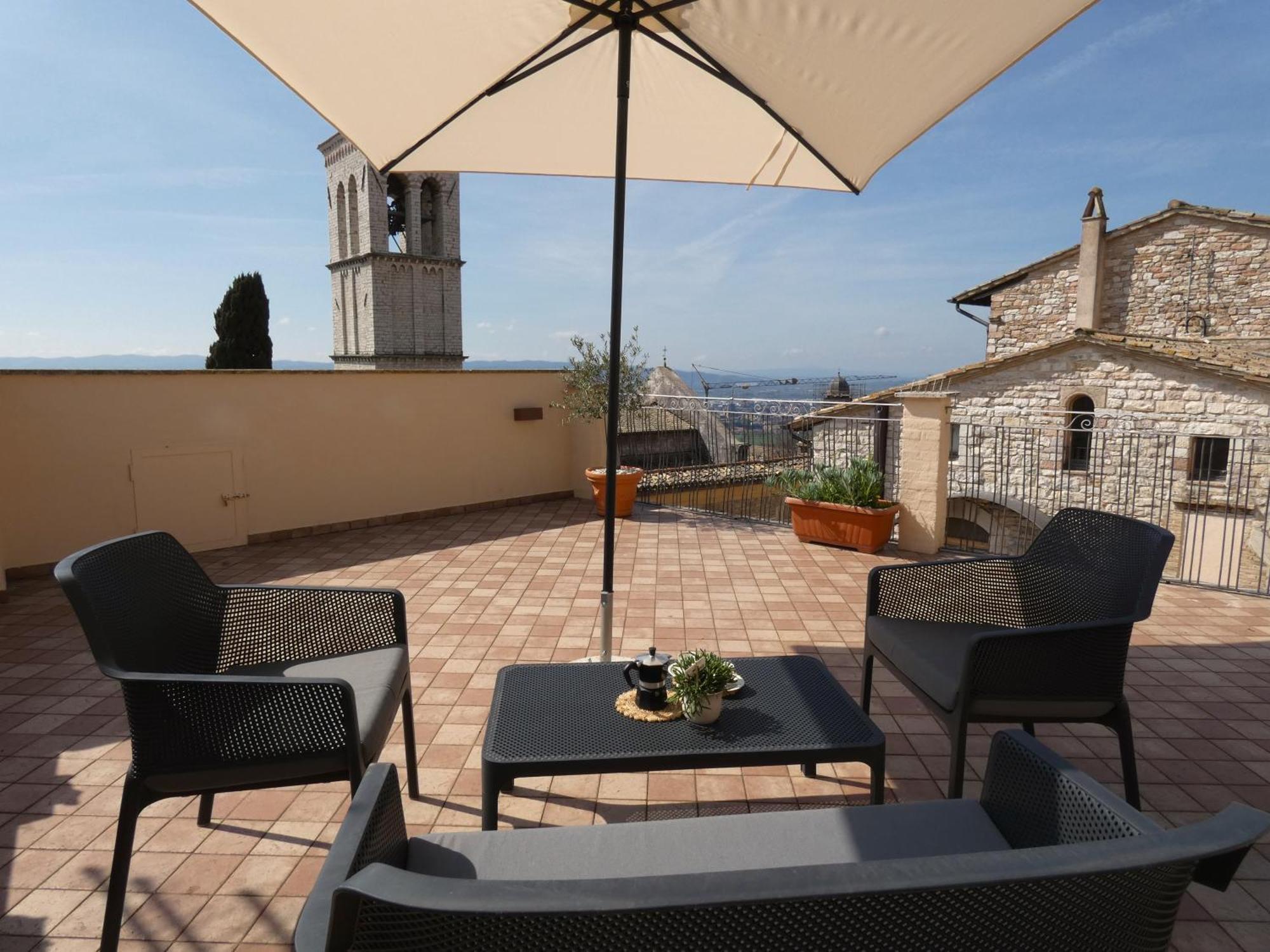 Apartamento Scappo In Umbria, La Casa Di Eude Asís Exterior foto