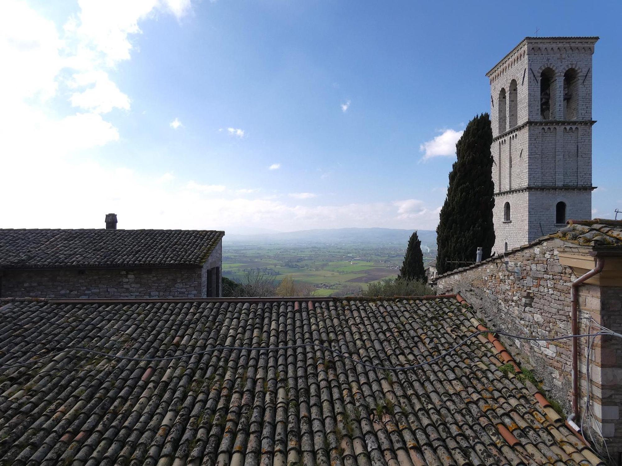 Apartamento Scappo In Umbria, La Casa Di Eude Asís Exterior foto